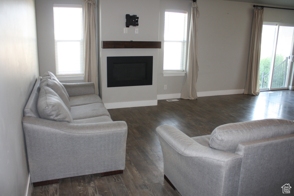 Photo 33 for MLS #2092470 at 539 S Chan Dr