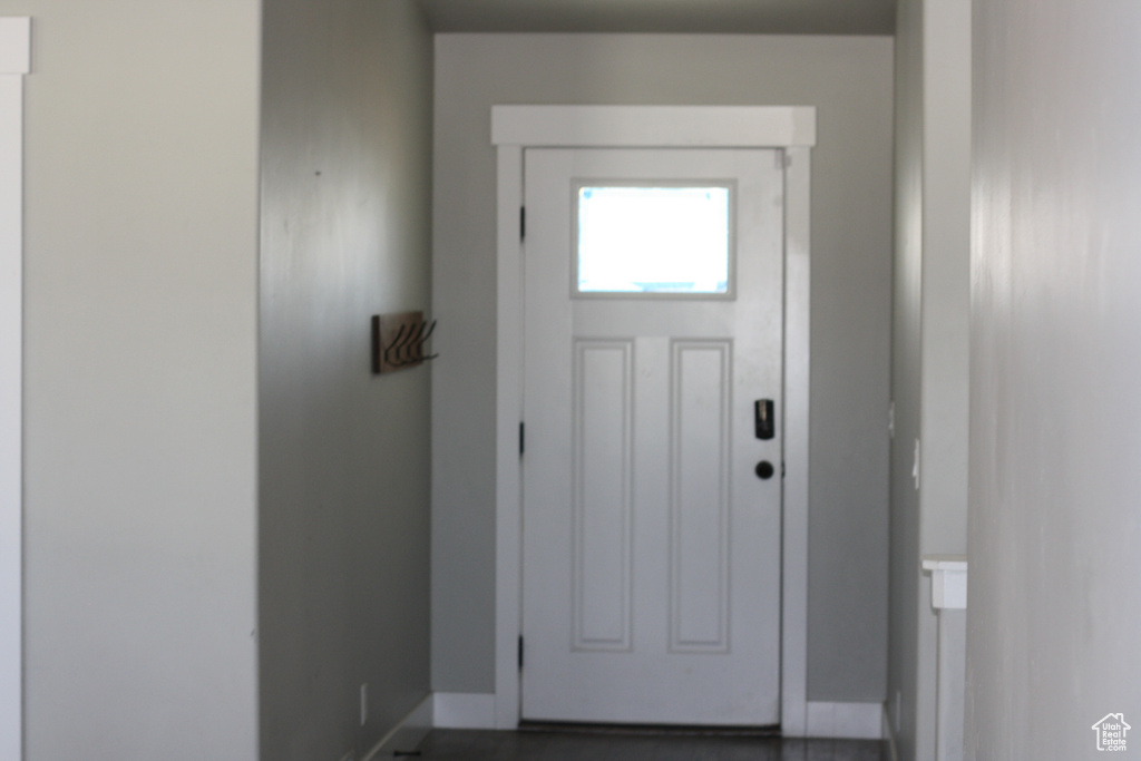 Photo 9 for MLS #2092470 at 539 S Chan Dr