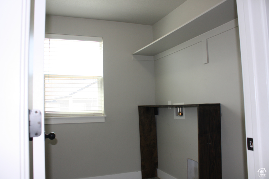 Photo 18 for MLS #2092470 at 539 S Chan Dr