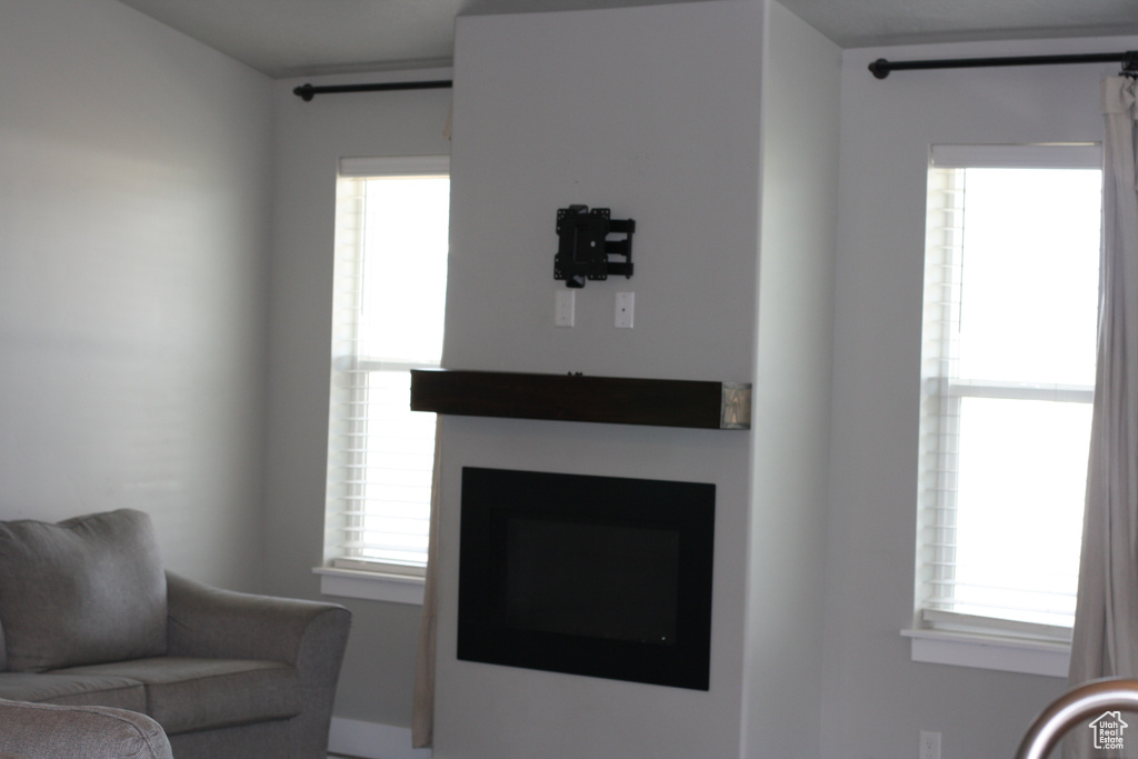 Photo 8 for MLS #2092470 at 539 S Chan Dr