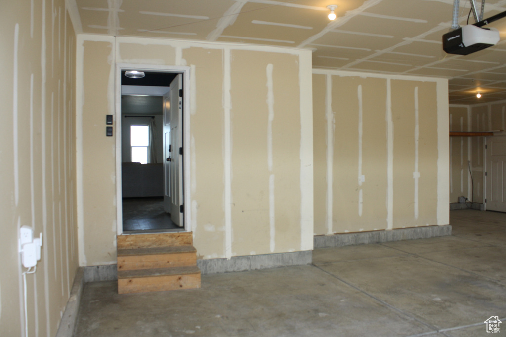 Photo 39 for MLS #2092470 at 539 S Chan Dr