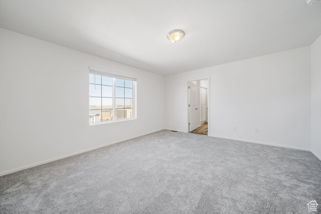 Photo 6 for MLS #2092473 at 138 N Bear River Rd #132