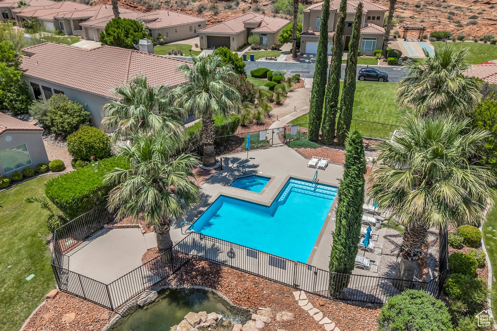 Bird's eye view of a pool