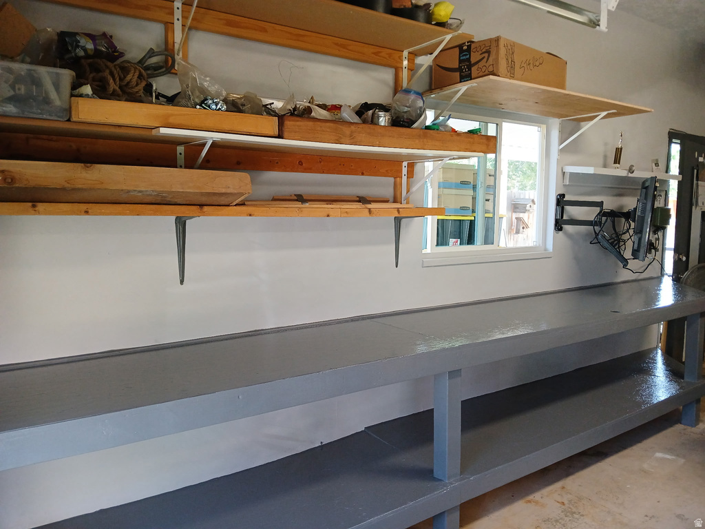 1584 E PETUNIA WAY Sandy, UT 84092