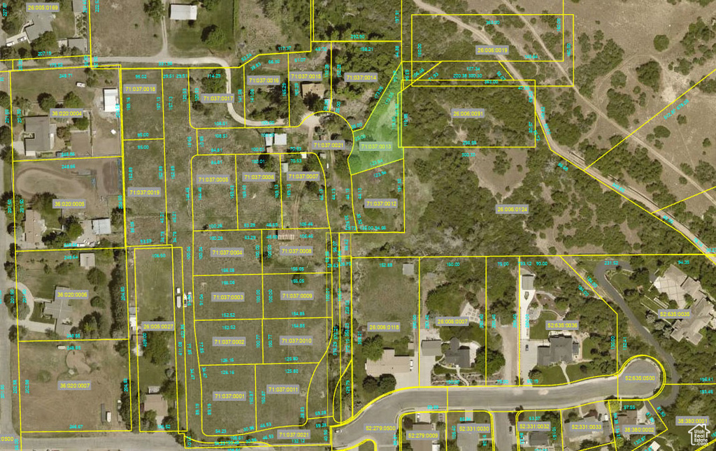 Aerial map of property and surrounding area
