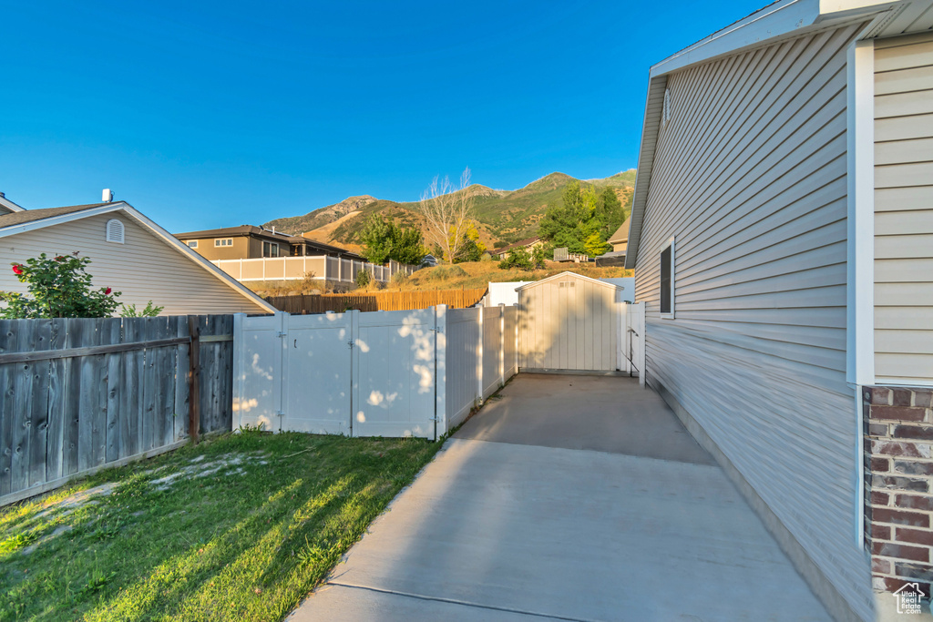 382 N PEACH ST Santaquin, UT 84655