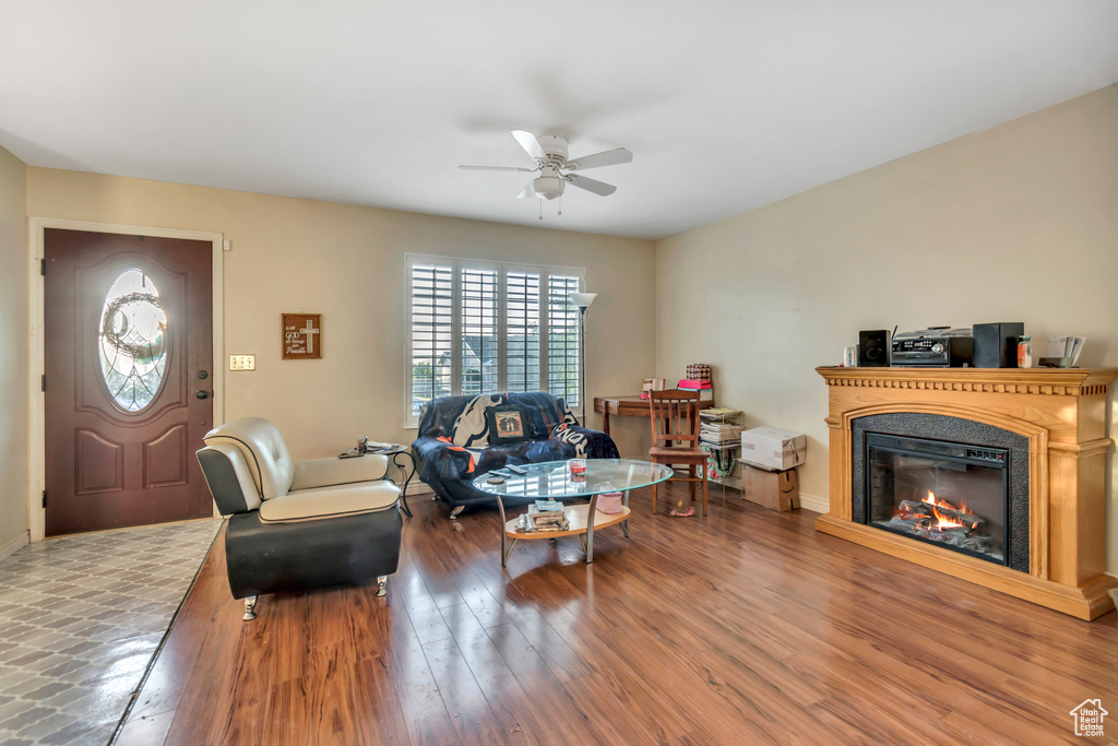 382 N PEACH ST Santaquin, UT 84655
