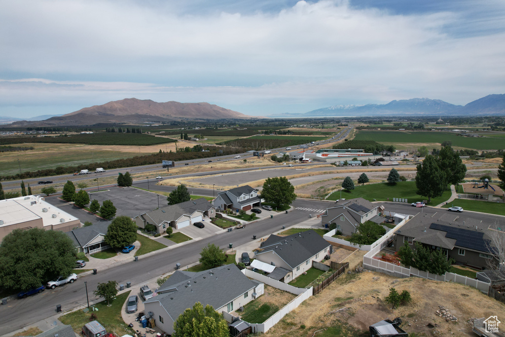 382 N PEACH ST Santaquin, UT 84655