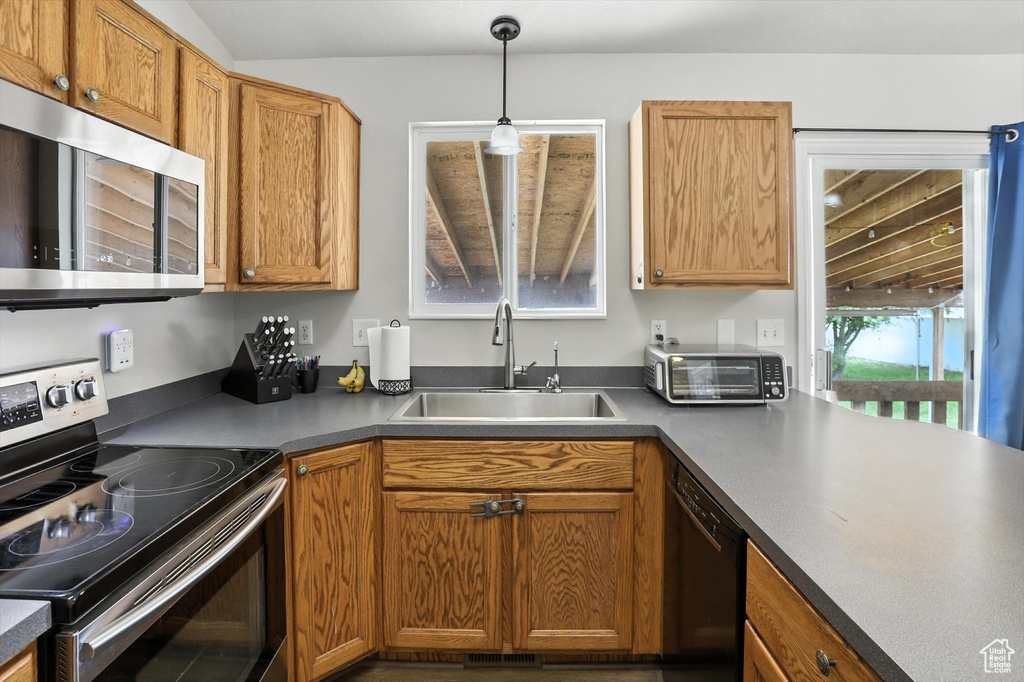 416 N 450 W Clearfield, UT 84015