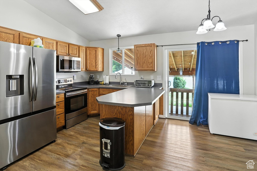 416 N 450 W Clearfield, UT 84015