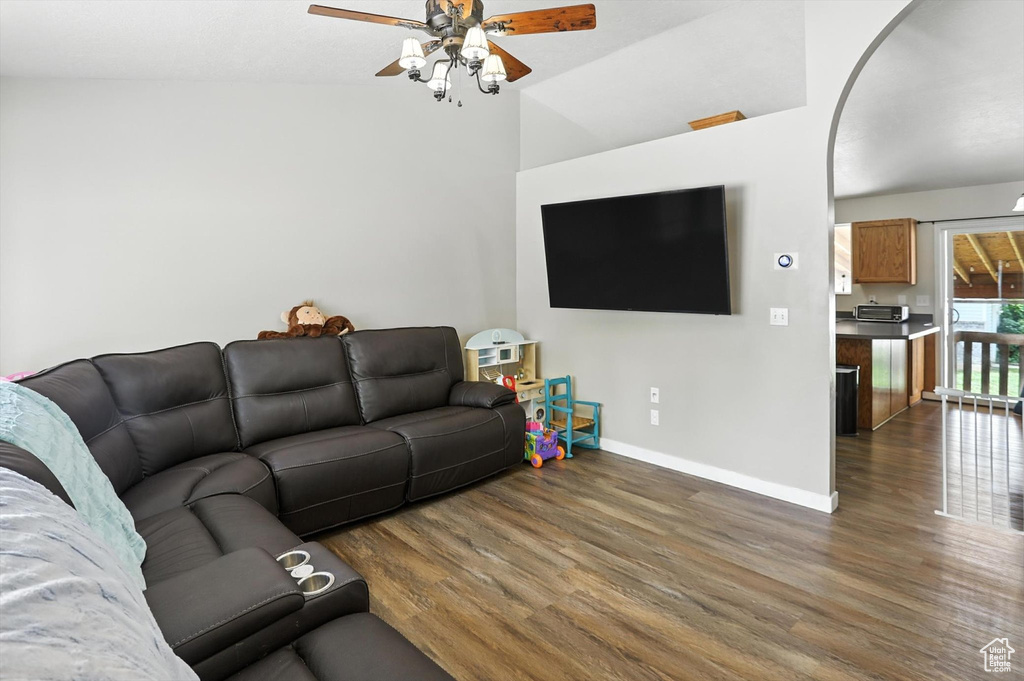 416 N 450 W Clearfield, UT 84015