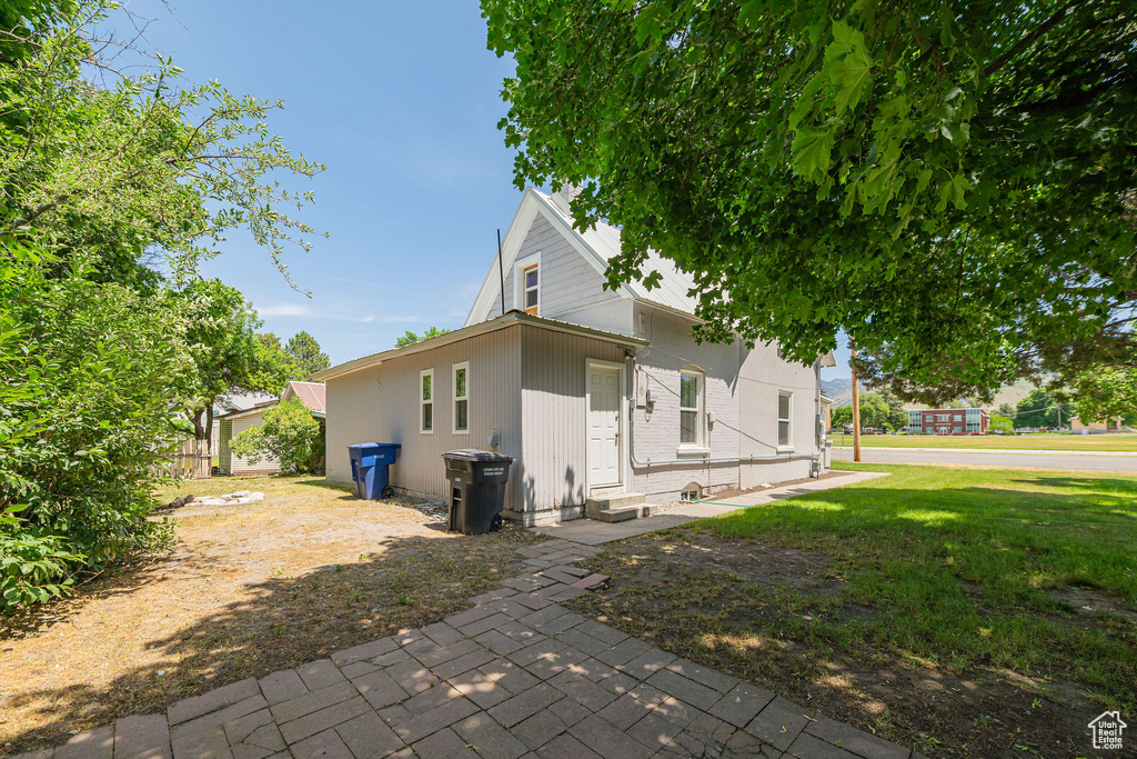 View of side of property