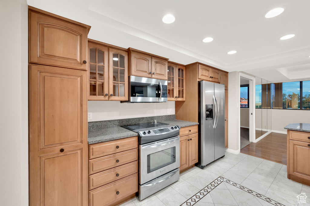 Photo 11 for MLS #2092534 at 426 S 1000 East #707