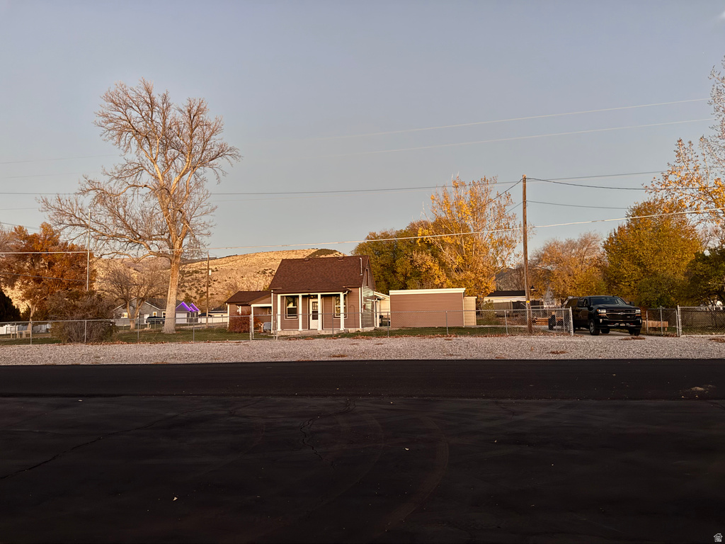 11 S 100 E Mayfield, UT 84643