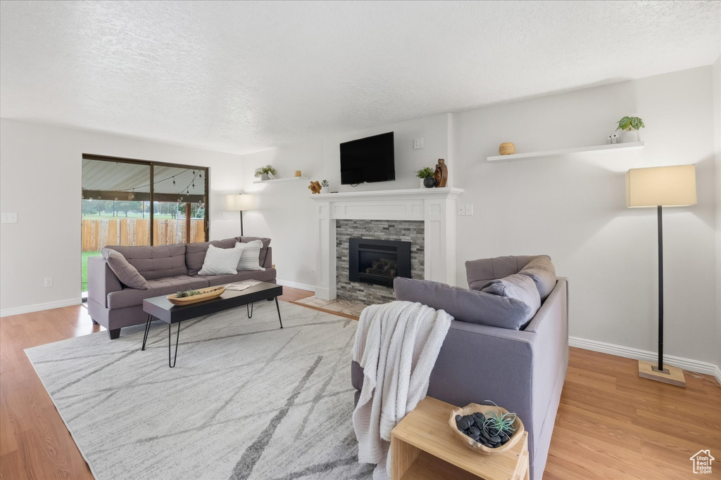 Photo 6 for MLS #2092565 at 130 Summit Dr