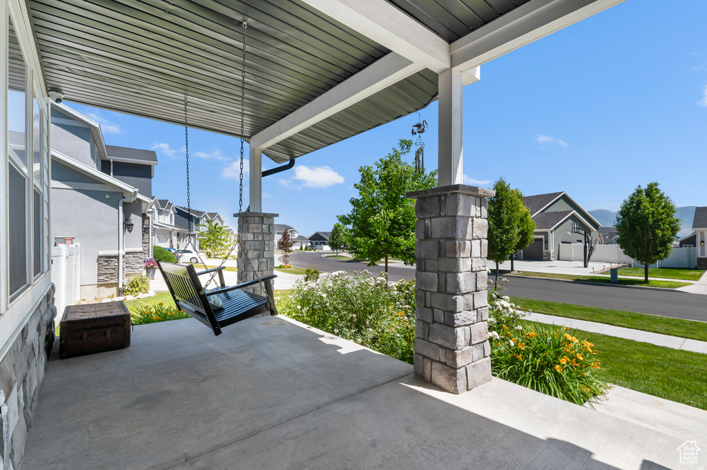 2913 S YELLOW BILL DR #105 Saratoga Springs, UT 84045