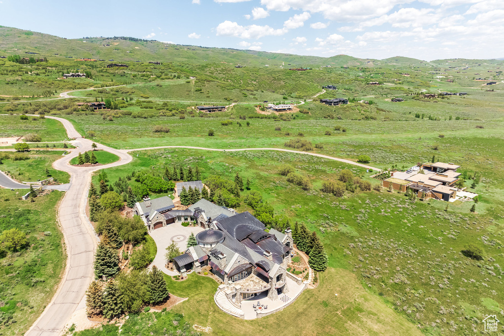 View of property location featuring mountains