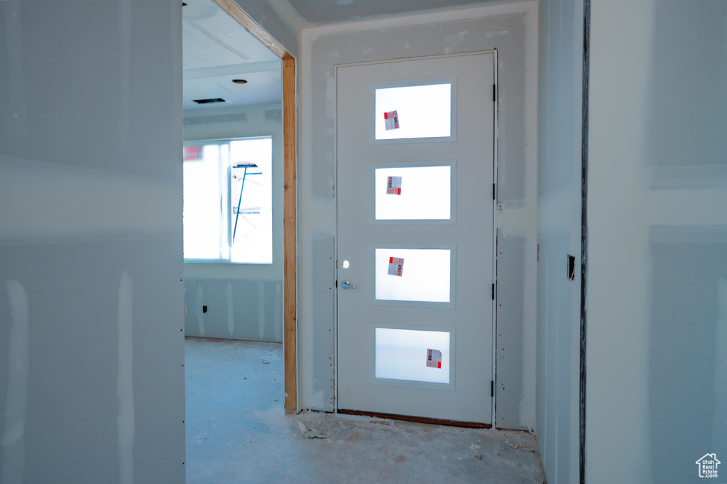View of foyer entrance