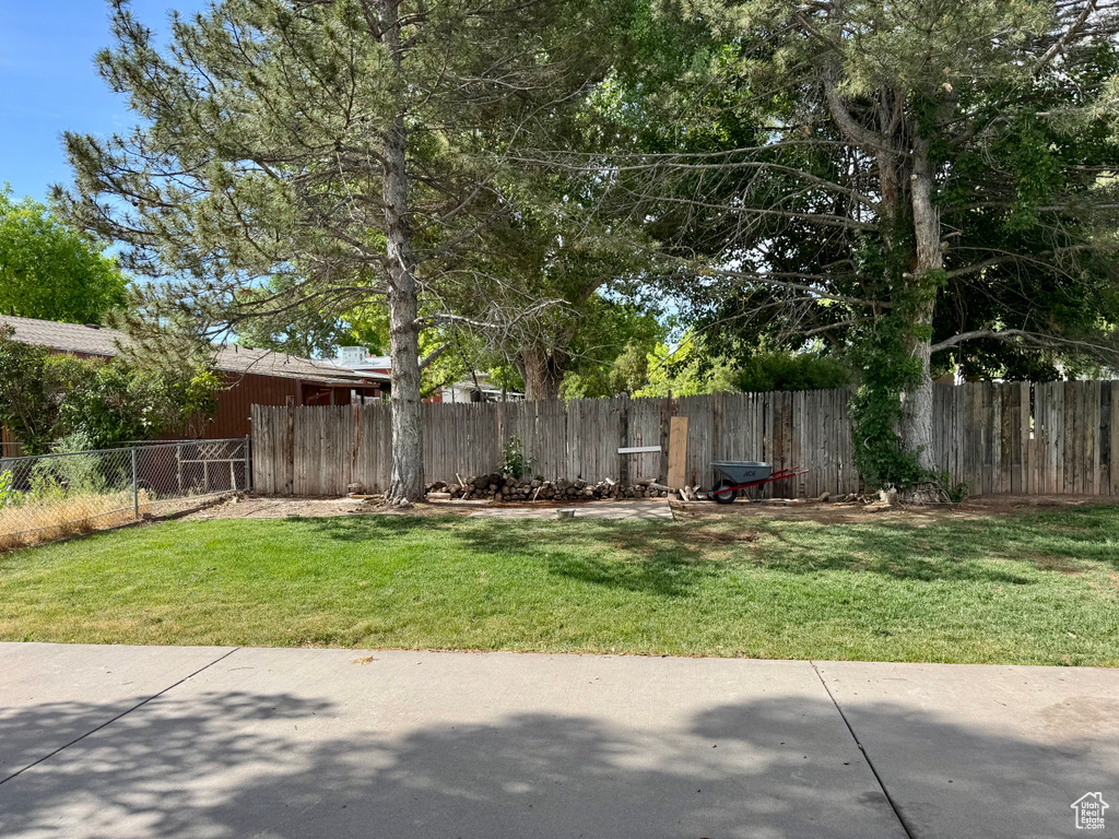 176 E 300 N Delta, UT 84624