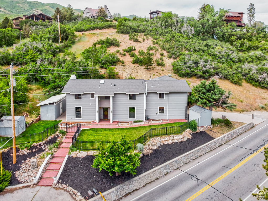Aerial view of property and surrounding area