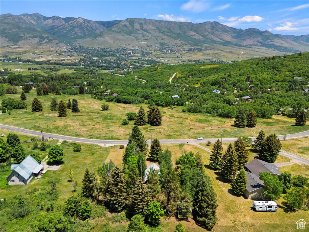 2439 N NORDIC DR Eden, UT 84310