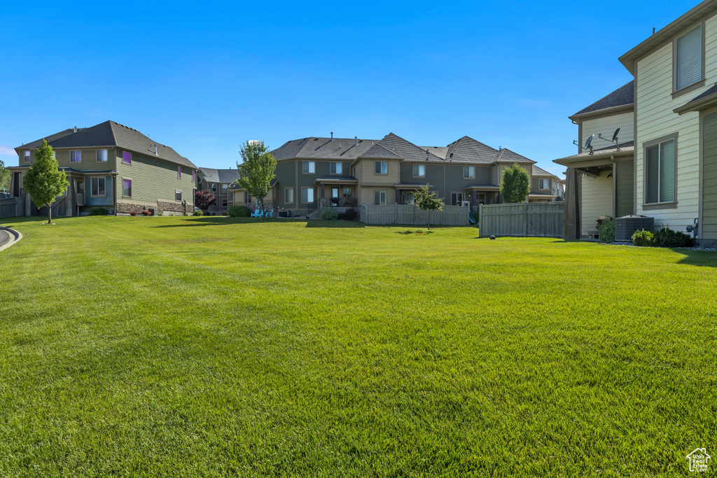 View of yard featuring a residential view