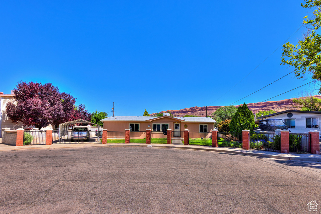 466 W WINGATE AVE Moab, UT 84532
