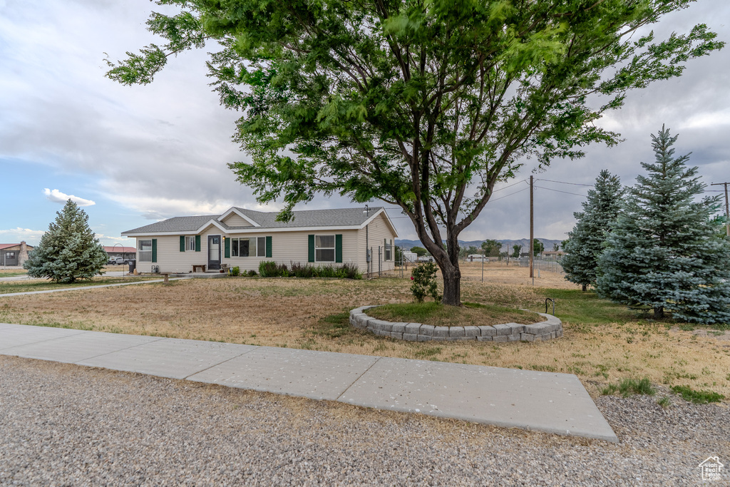 195 N 400 E Centerfield, UT 84622