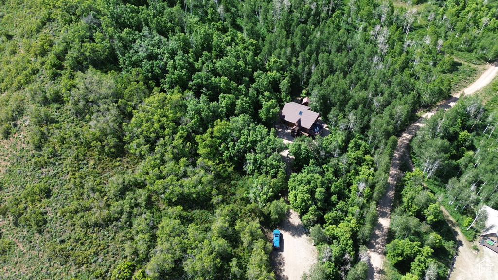 Aerial overview of property\\\'s location
