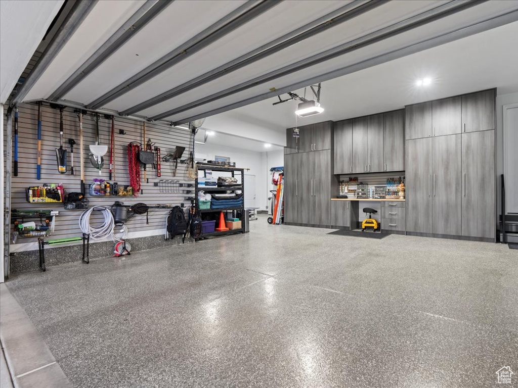 6221 W APPLECROSS CIR Highland, UT 84003
