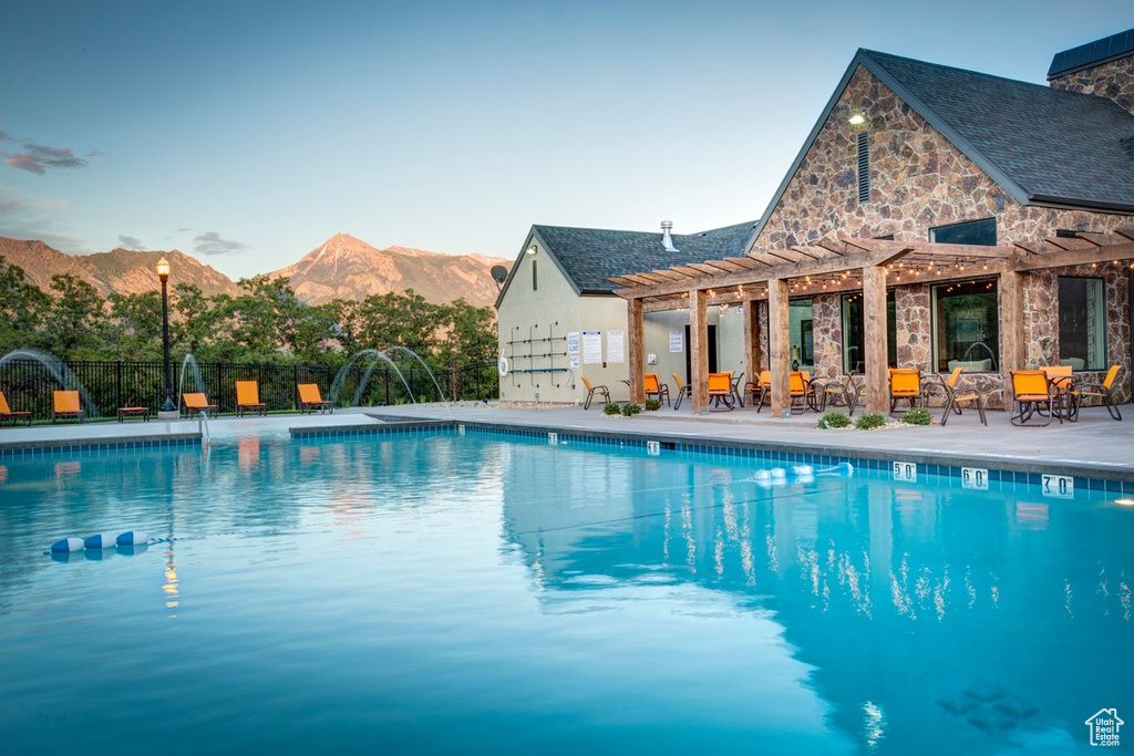 6221 W APPLECROSS CIR Highland, UT 84003