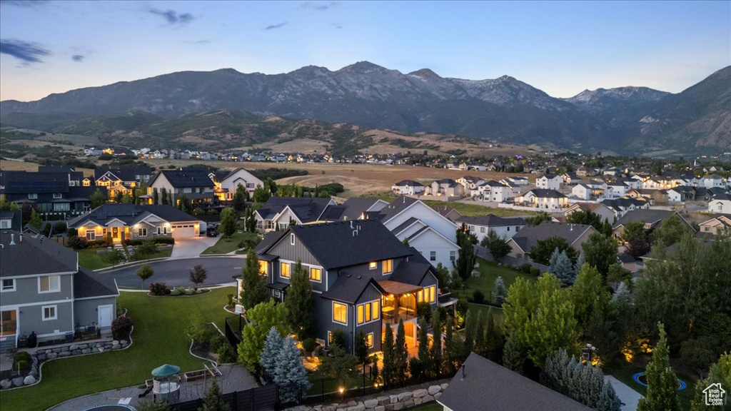 6221 W APPLECROSS CIR Highland, UT 84003
