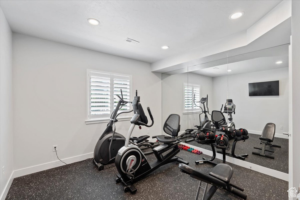 6221 W APPLECROSS CIR Highland, UT 84003