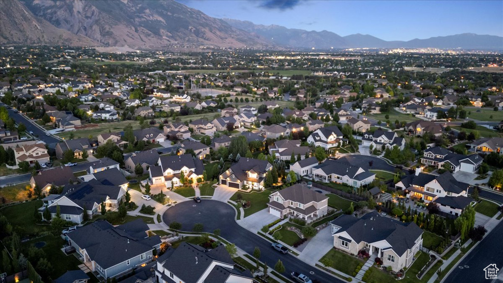 6221 W APPLECROSS CIR Highland, UT 84003