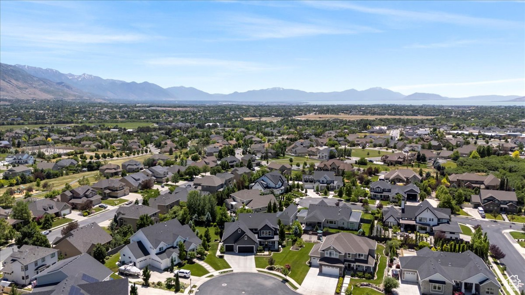 6221 W APPLECROSS CIR Highland, UT 84003