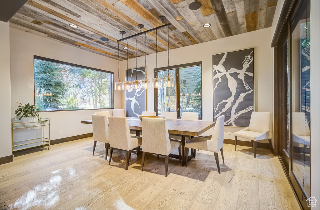 Dining space featuring wooden ceiling, a chandelier, light wood-style flooring, and recessed lighting