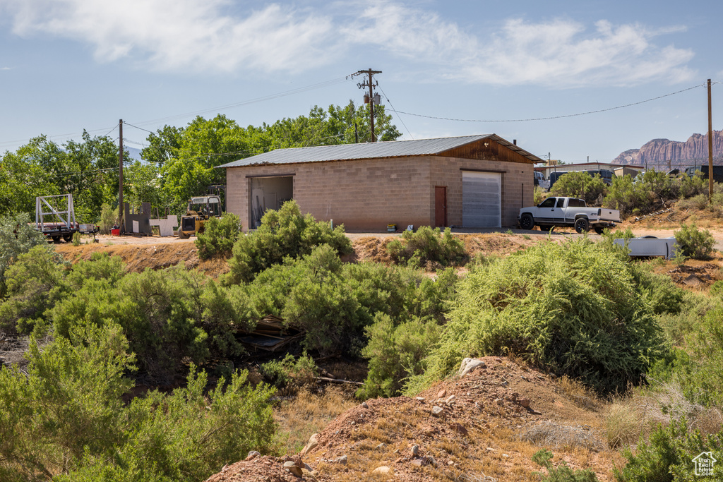 View of detached garage