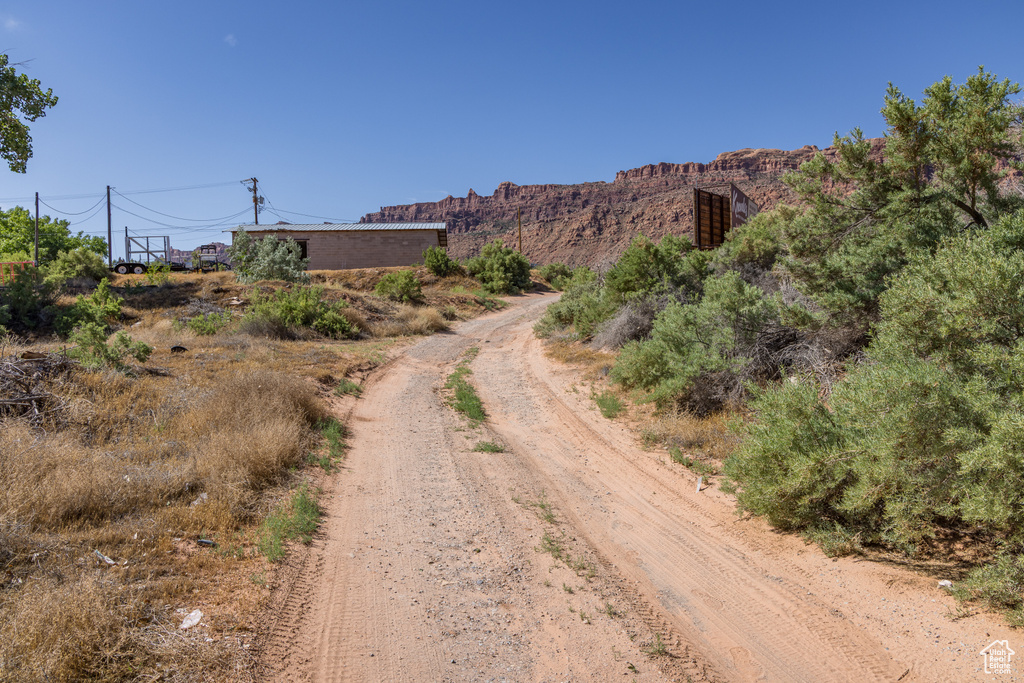 View of dirt / gravel road
