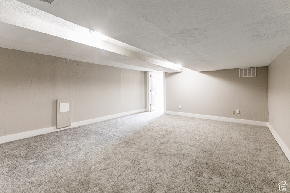Photo 18 for MLS #2092848 at 3071 Quincy Ave