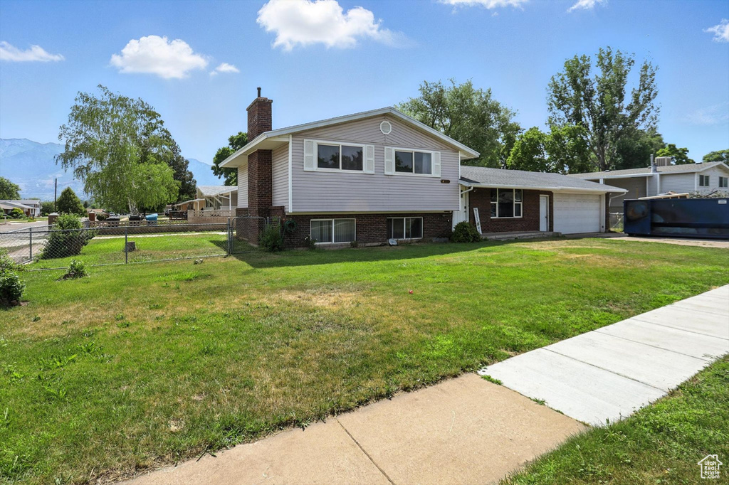 4358 S 950 W Riverdale, UT 84405