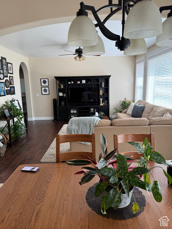 2192 S 225 E Kaysville, UT 84037