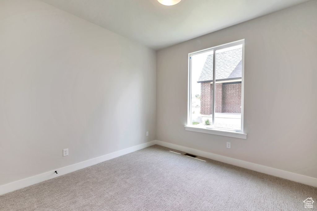 551 W SUMMERHILL LN Centerville, UT 84014