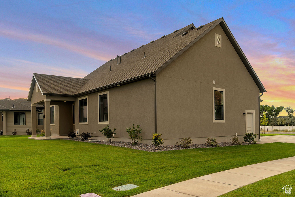 551 W SUMMERHILL LN Centerville, UT 84014