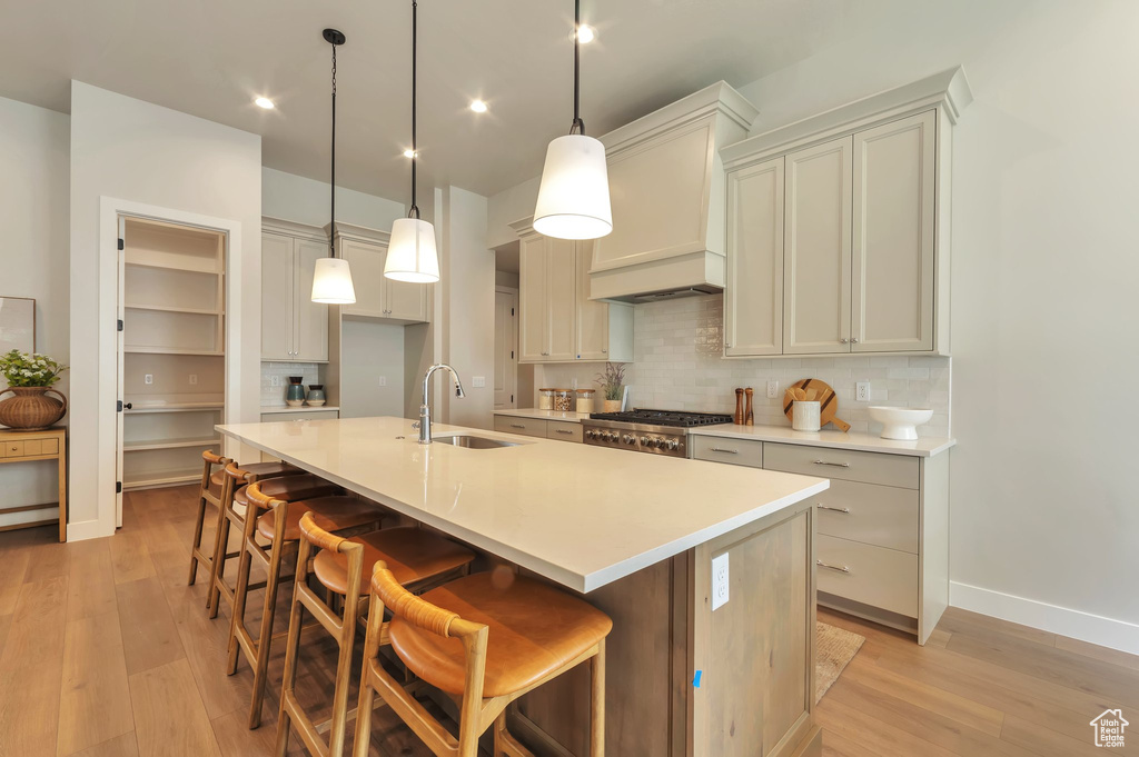 551 W SUMMERHILL LN Centerville, UT 84014