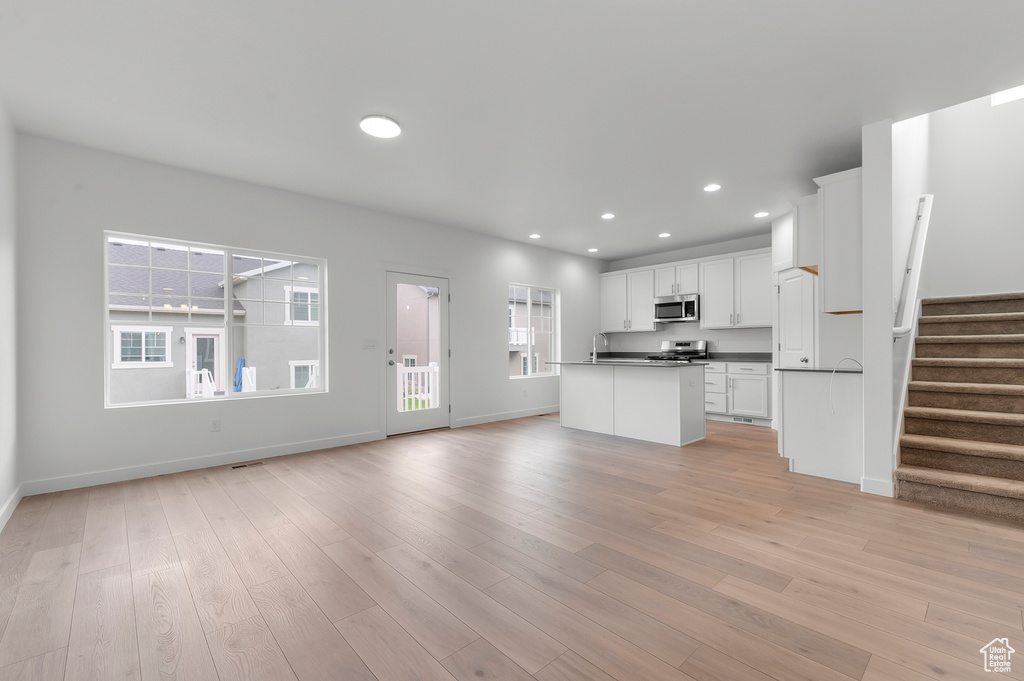 7801 W ALTA SPRINGS LN Magna, UT 84044