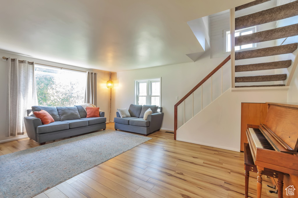 648 E 2550 N North Ogden, UT 84414