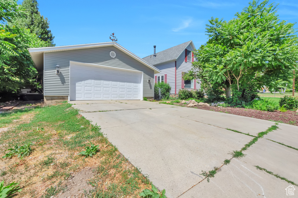 648 E 2550 N North Ogden, UT 84414