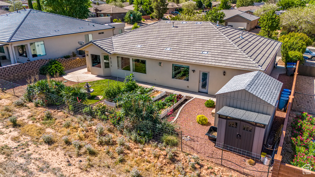 Aerial perspective of suburban area