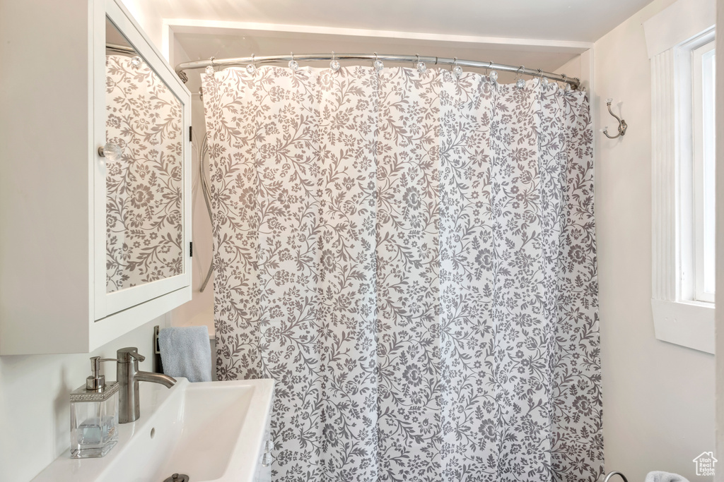 22 W 300 N Salt Lake City, UT 84103