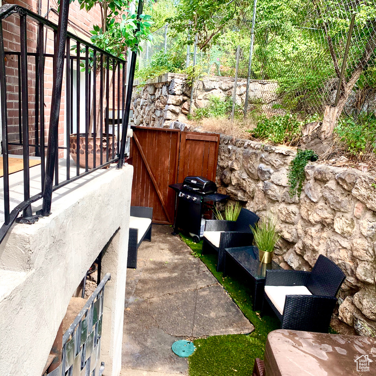 22 W 300 N Salt Lake City, UT 84103